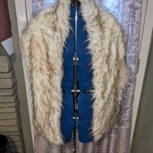 Elegant Faux Fur Women's Coat